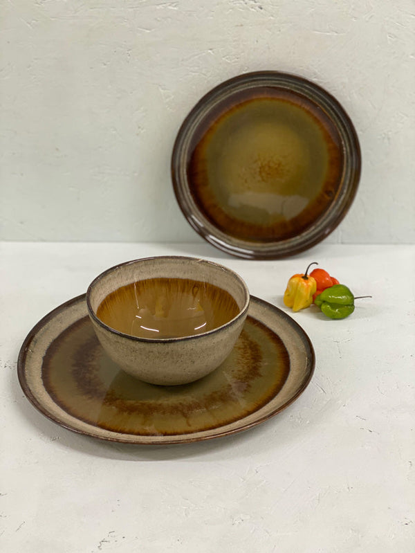 Pipina Bazaar (plates, bowls, mugs)