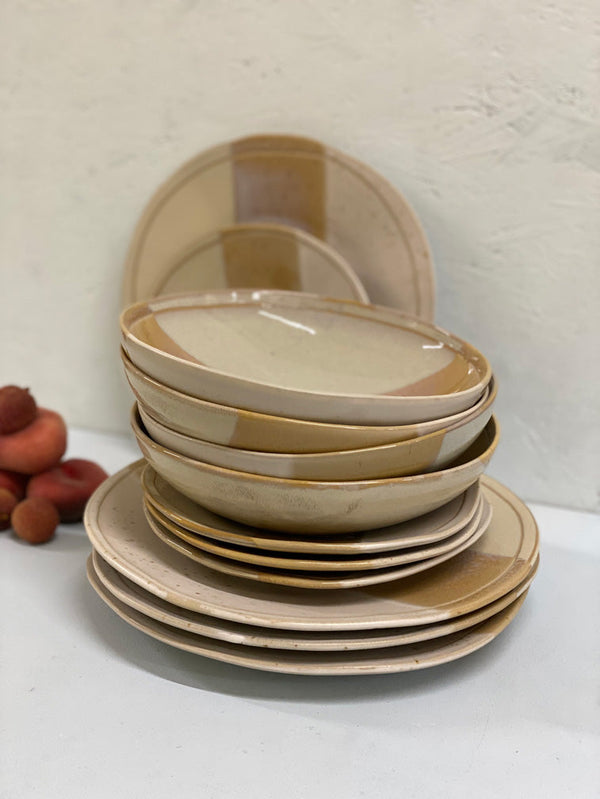 Anna Bazaar (plates, bowls, mugs)