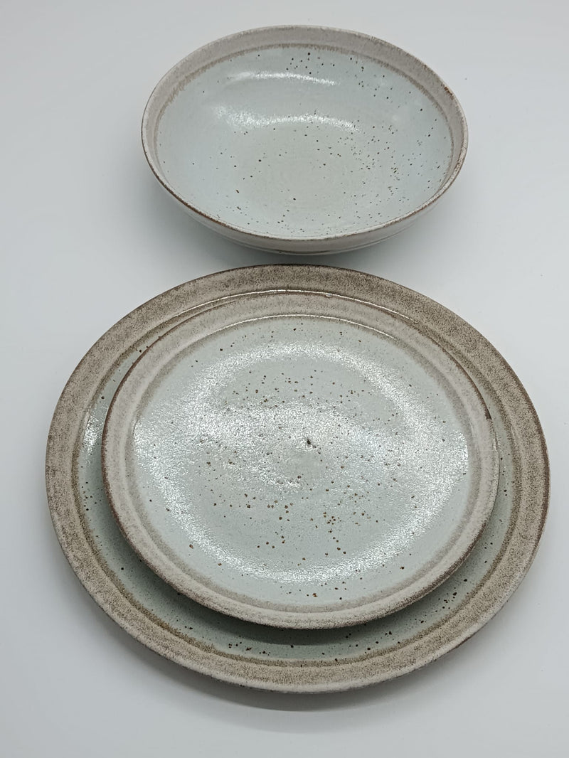 Irene Bazaar (plates, bowls, mugs)